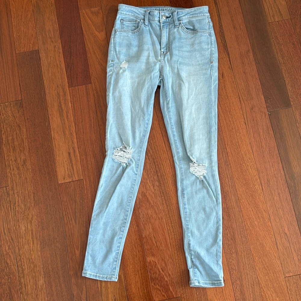 Arizona Jean Company Juniors Light Blue Distressed Skinny Jeans
